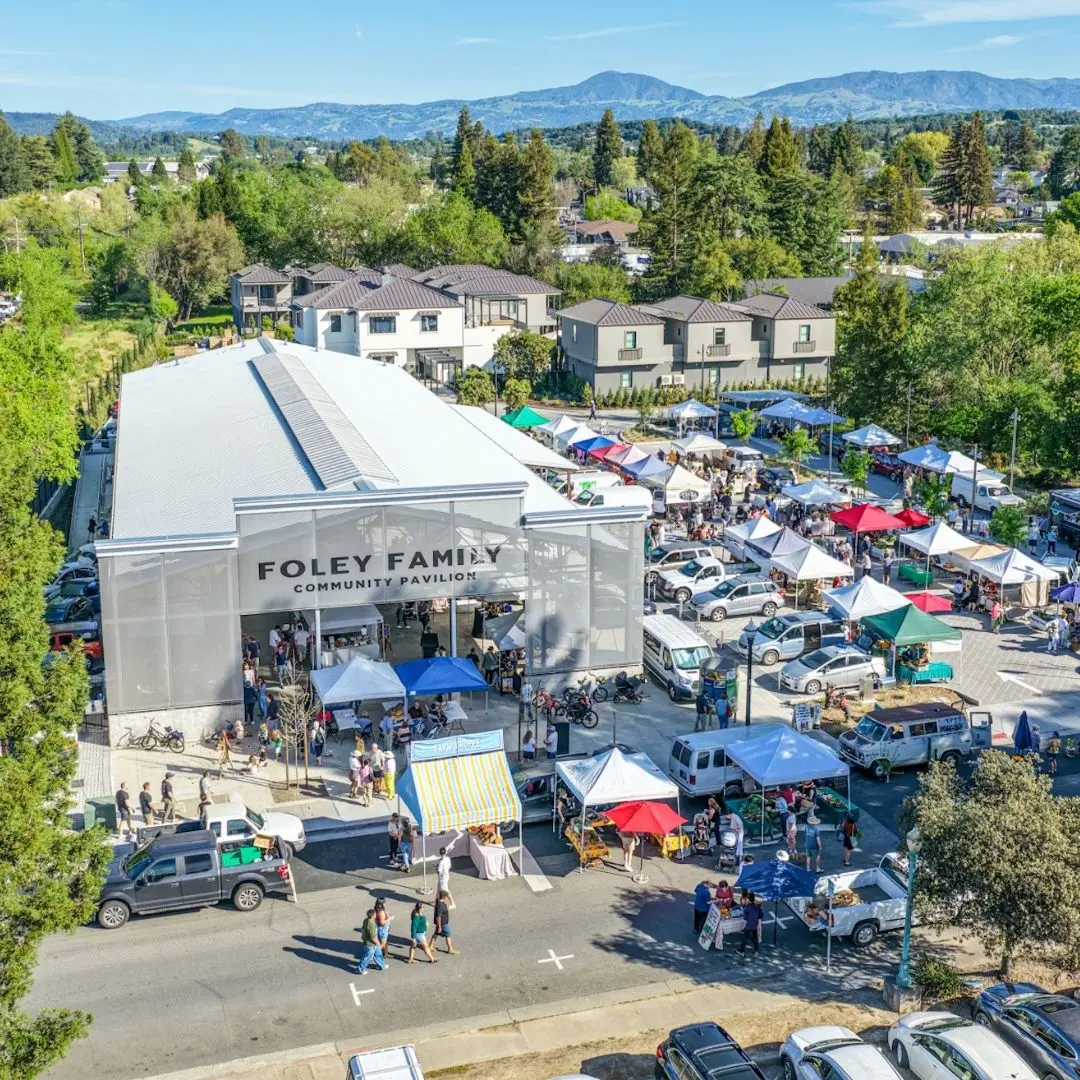 Farmers market tents around the Foley Family Community Pavilion in Healdsburg